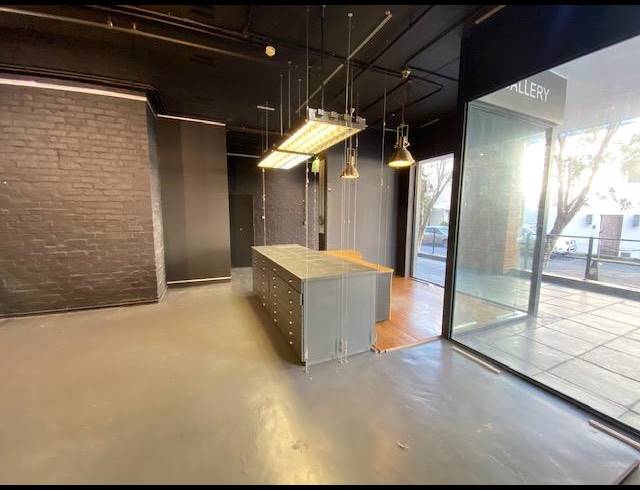 90M² RETAIL TO LET IN DE WATERKANT